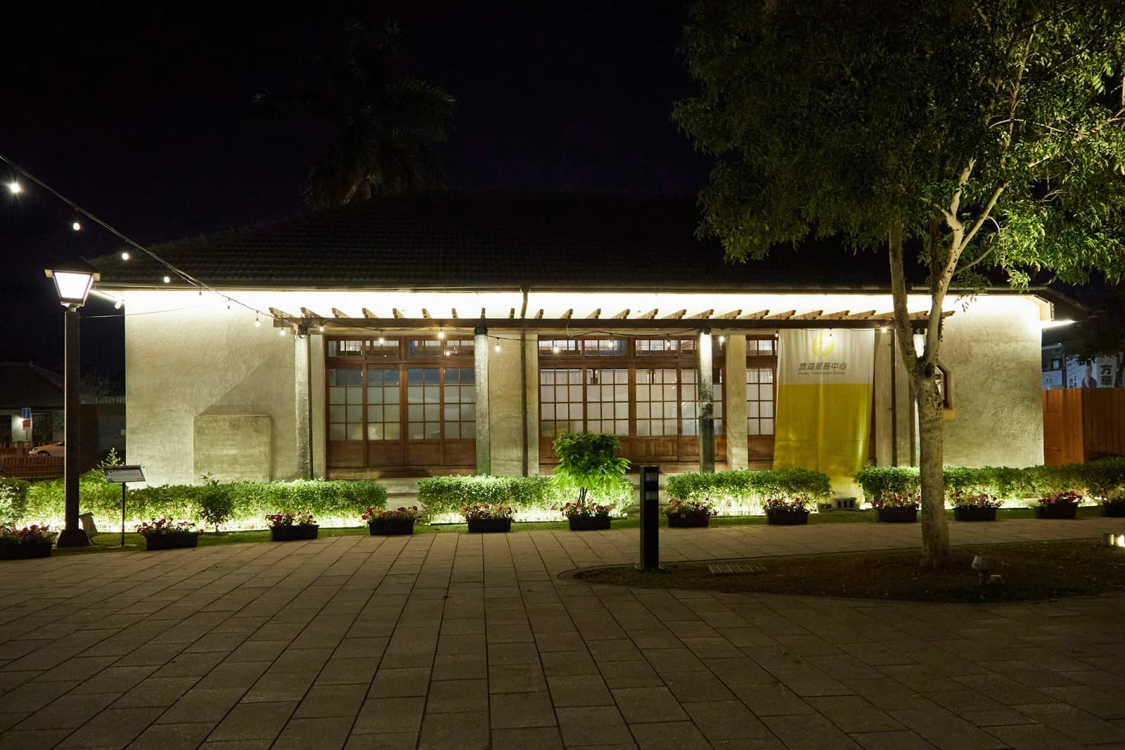 Pavillon de jardin mis en lumière
